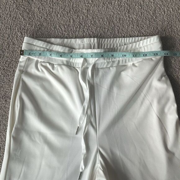 Pants and Top Two Piece Set! - Picture 12 of 15